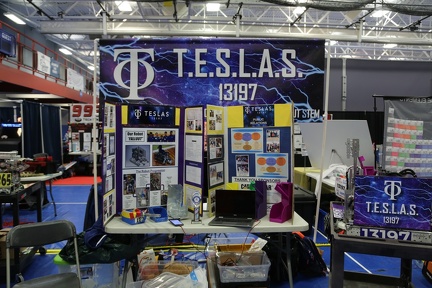 13197 TESLA Pit 8S1A8708